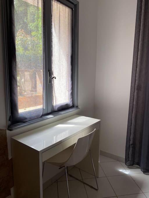 Villa Serenice - F2 Au Calme, Climatise, Wifi Et Parking Gratuit Екстериор снимка